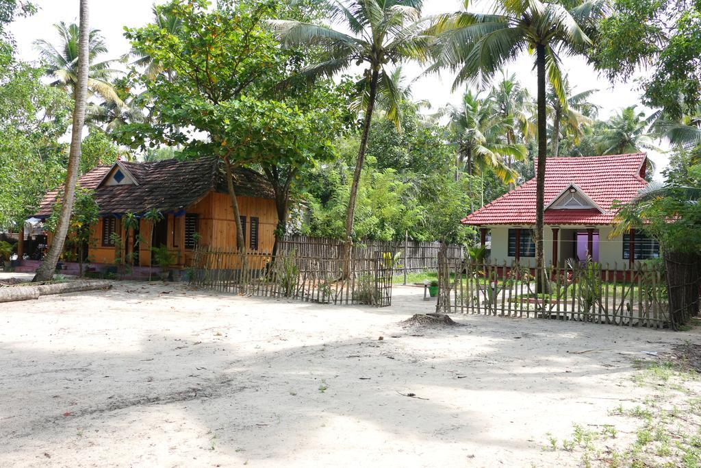 Marari Beach Paradise Mararikulam Ngoại thất bức ảnh