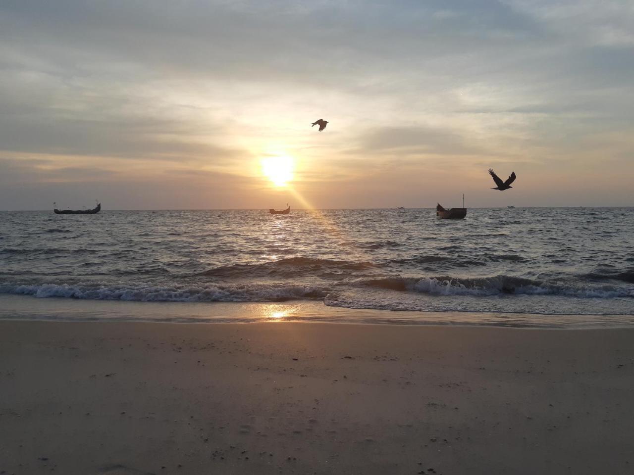 Marari Beach Paradise Mararikulam Ngoại thất bức ảnh